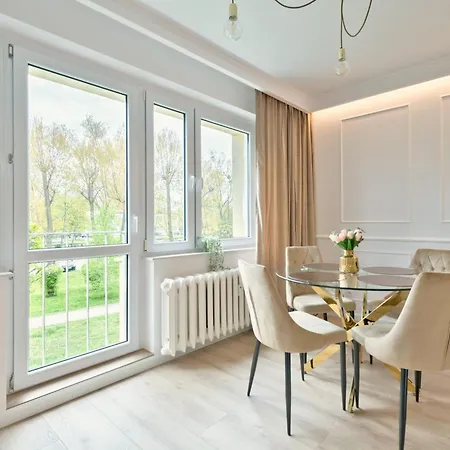 Prime - White Pearl Gdansk